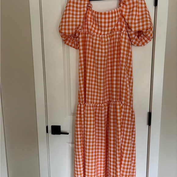Dresses & Skirts - Orange Gingham Puff Sleeve Dress